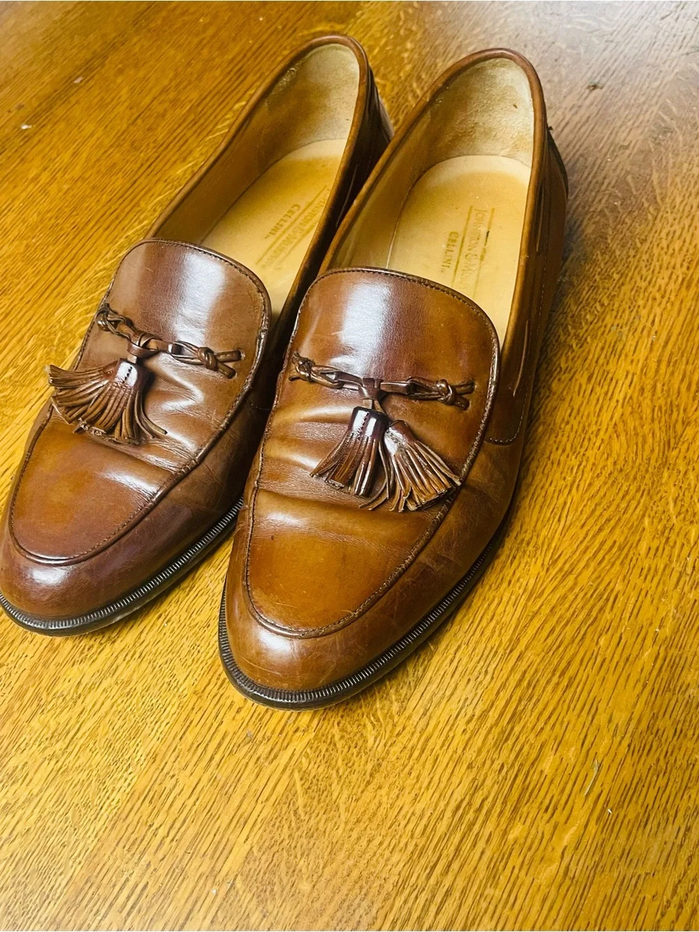 Johnston & Murphy Men's Brown Tassel Loafers - Classic Leather Slip-Ons